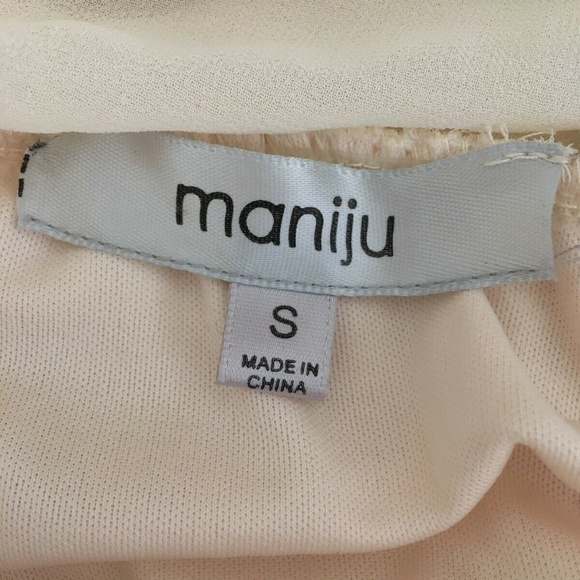 🌸Ivory Dress Boutique Sheer Cut Out GORGEOUS - Picture 6 of 6